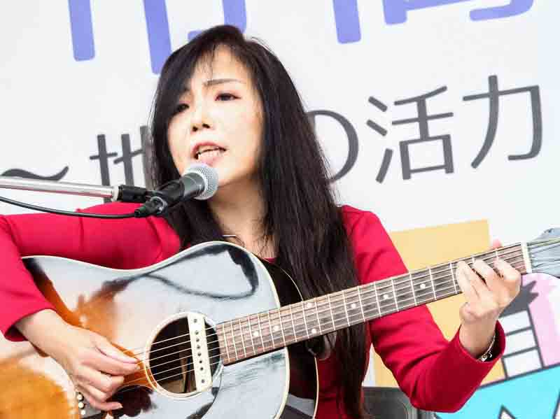 調布商工まつり　飛田たまみ